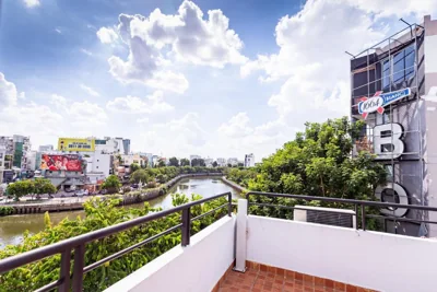 Cozy Riverview of Livinginn – Fotos 12